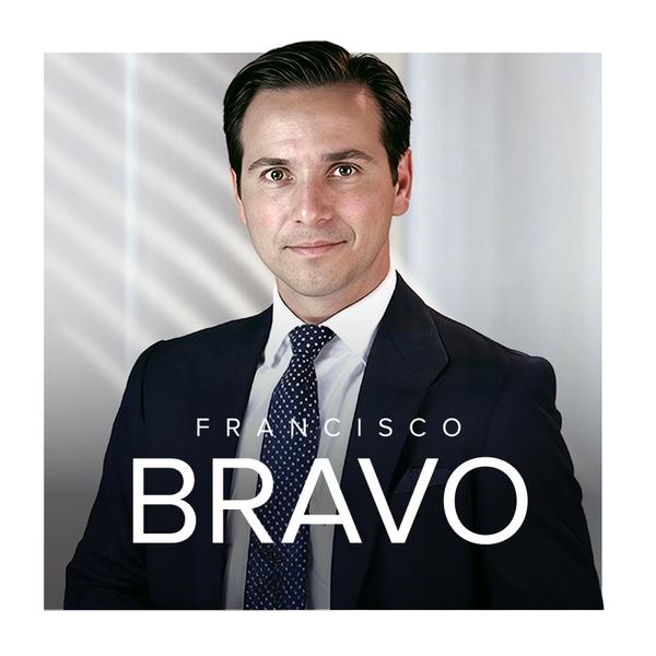 Dr. Francisco Bravo, MD - Symposium Co-Chair specializing in facial aesthetics and rhinoplasty